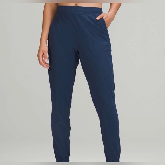 lululemon athletica Pants - Lululemon Adapted State High-Rise Joggers in Navy - Women's Size 6